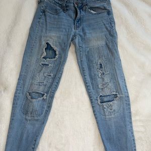 American Eagle Ripped jeans!